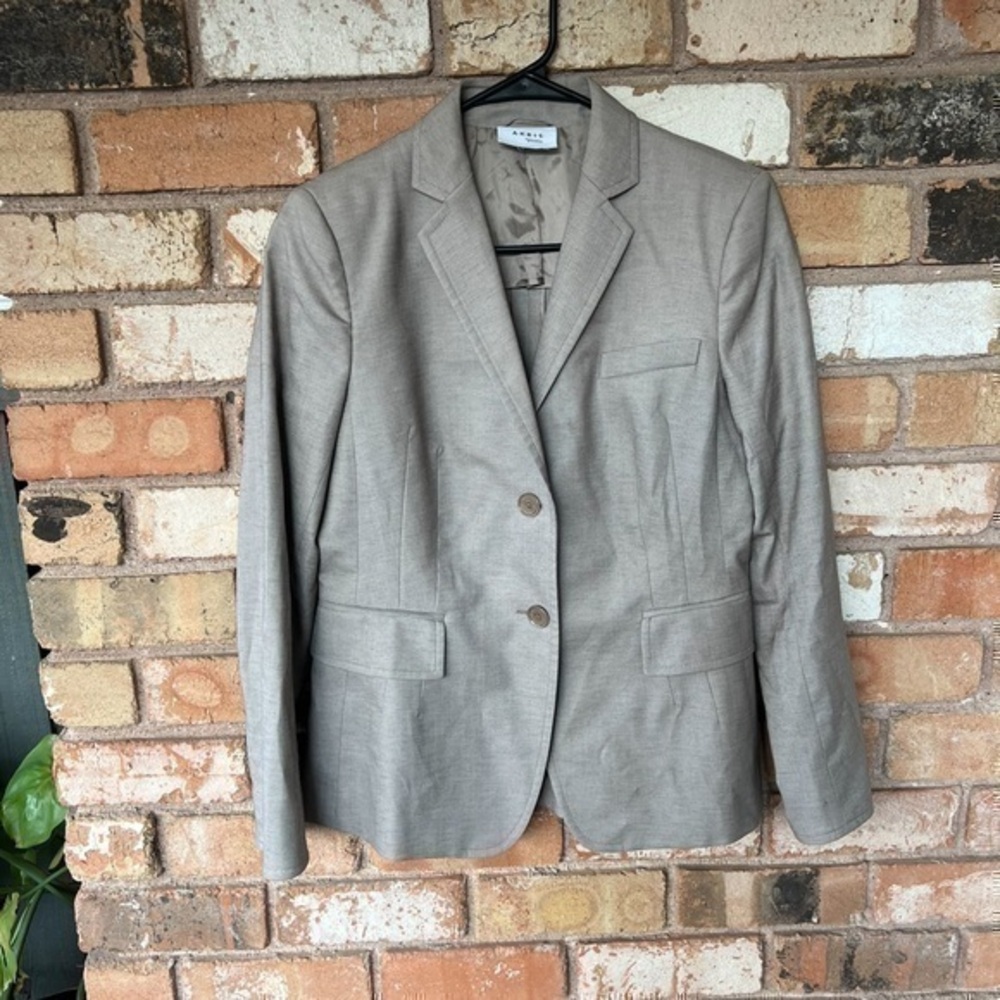 AKRIS punto Wool Blend Gray 2 Button Blazer